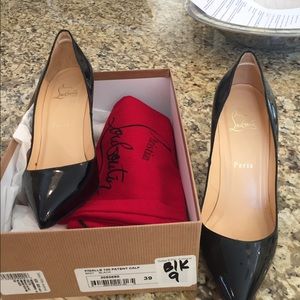 🌺Christian Louboutin Patent Pumps